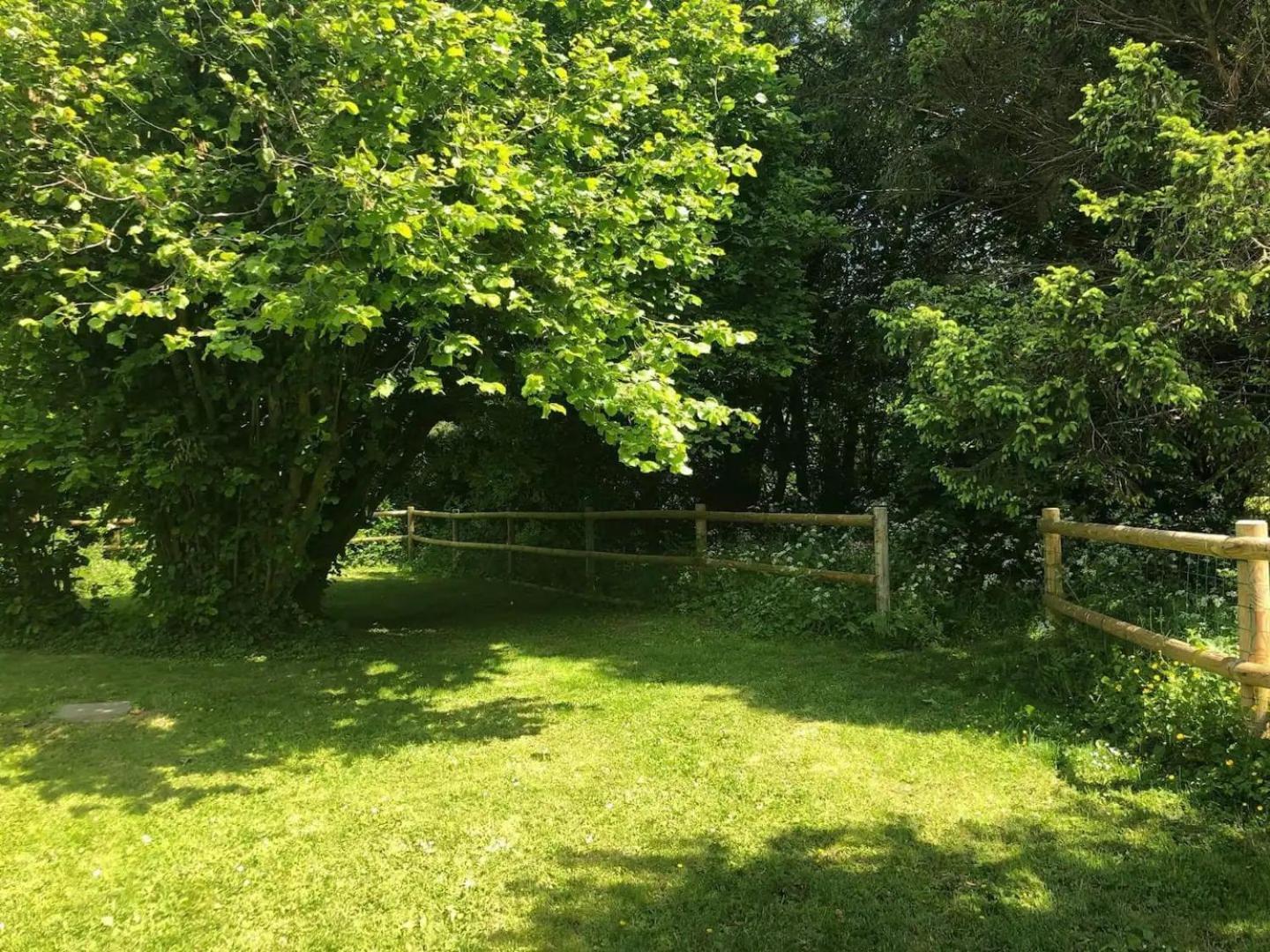 Charmant Cottage 8 Personnes En Normandie Cleuville Экстерьер фото